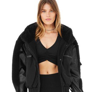 Alo Yoga Sherpa Utility Gear Jacket / M / Black
